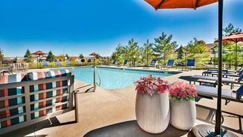 the swimming pool at the resort at governors crossing